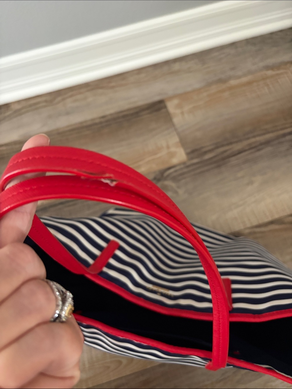 Kate Spade Luggage Set with matching Make-up Bags - Picture 4 of 9